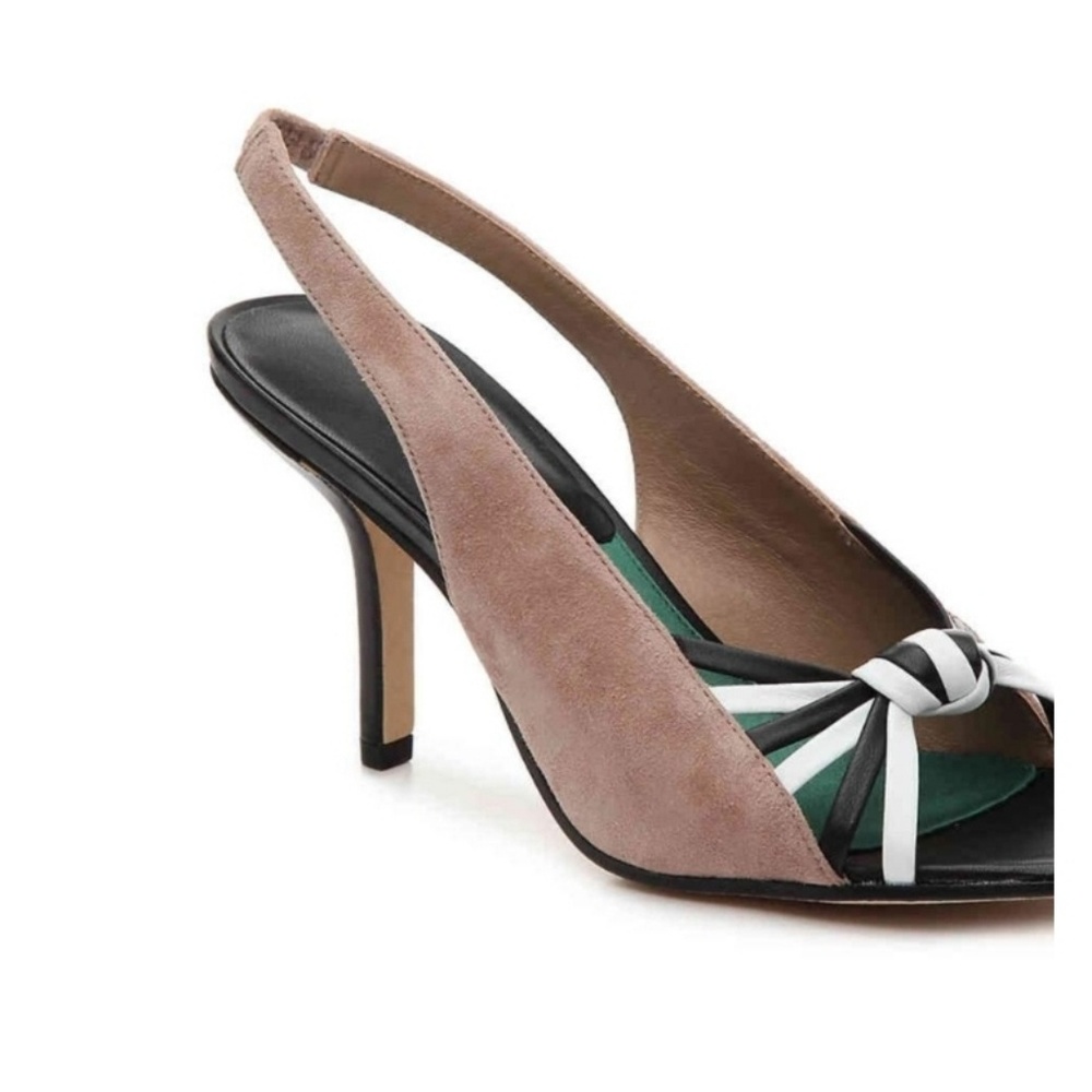 Diane Von Furstenburg Suede Farrah Sandals🦋